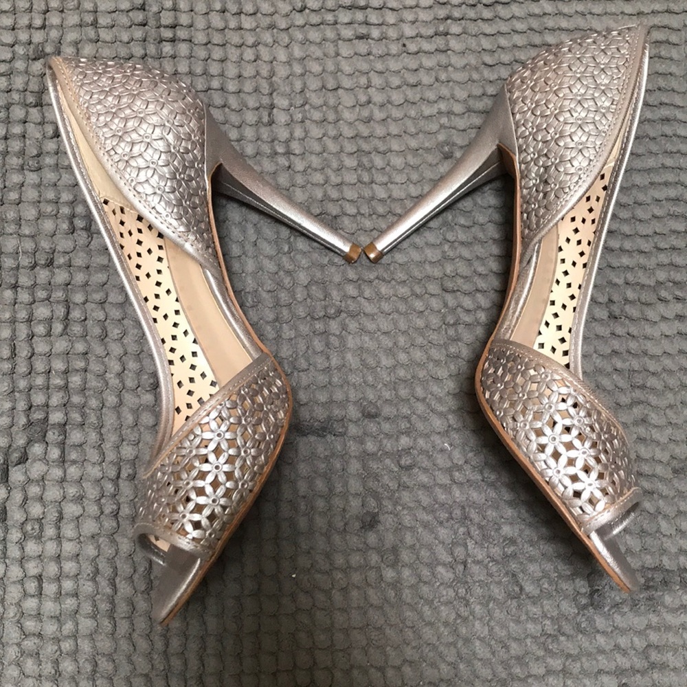 Nine West Floral dorsay heels